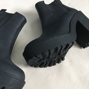Black Chunky Booties